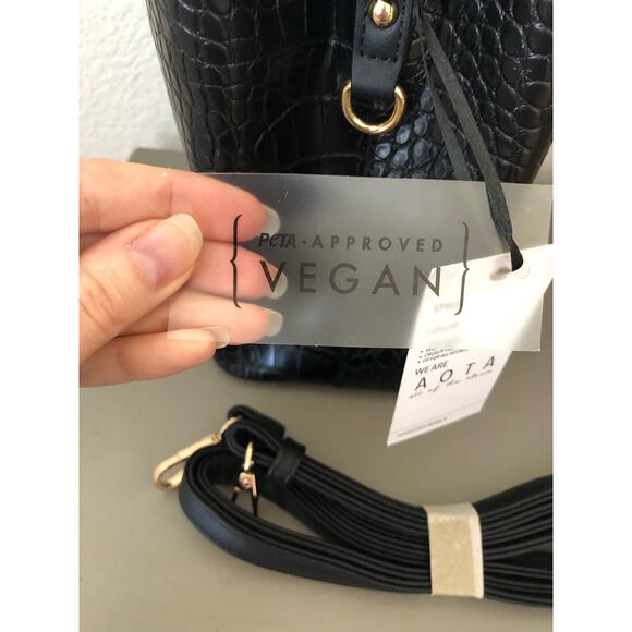 AOTA Elena Croc Top Bucket Bag with Crossbody Strap in Black - Picture 10 of 12